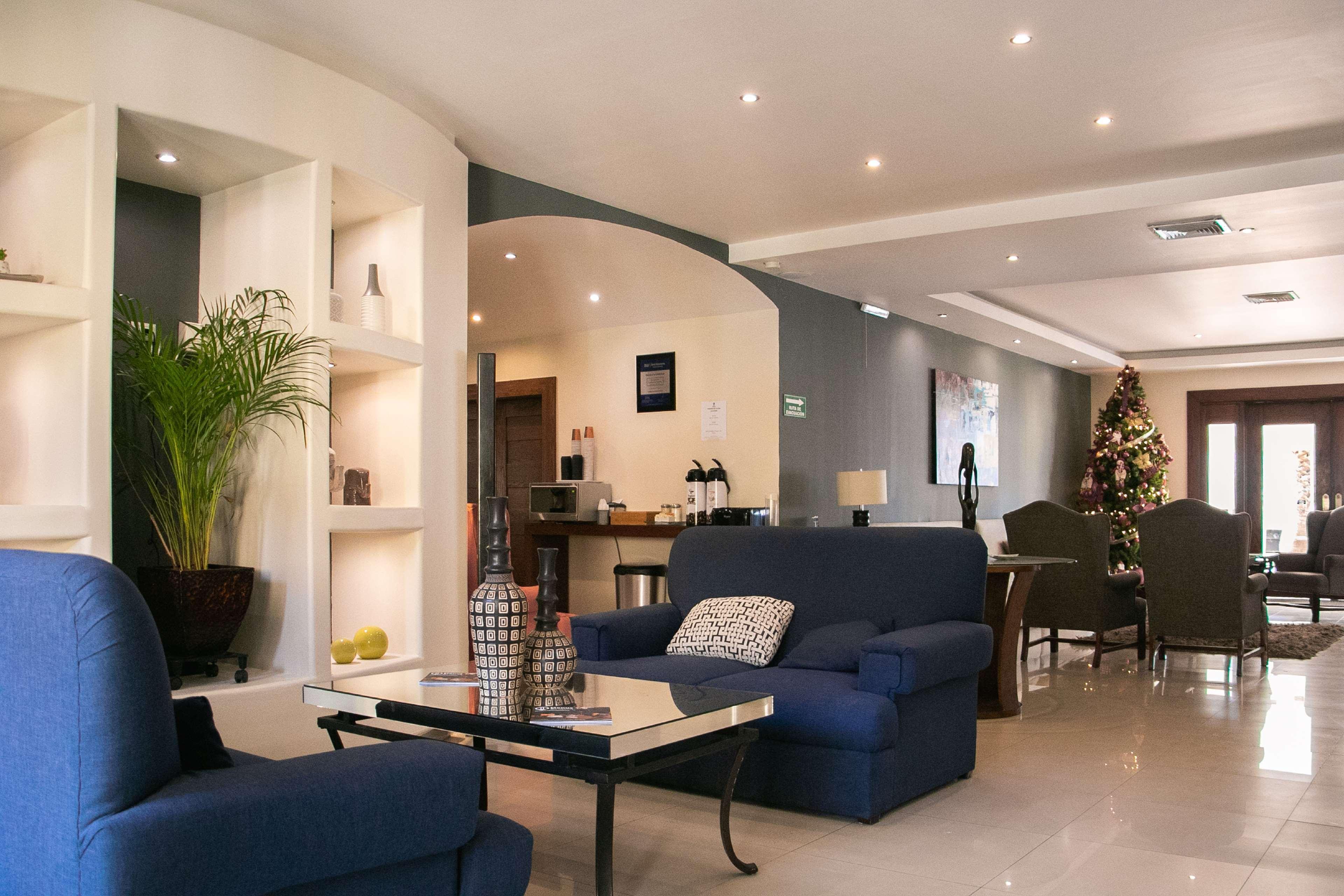 Best Western Plus Chihuahua Aeropuerto Exteriör bild