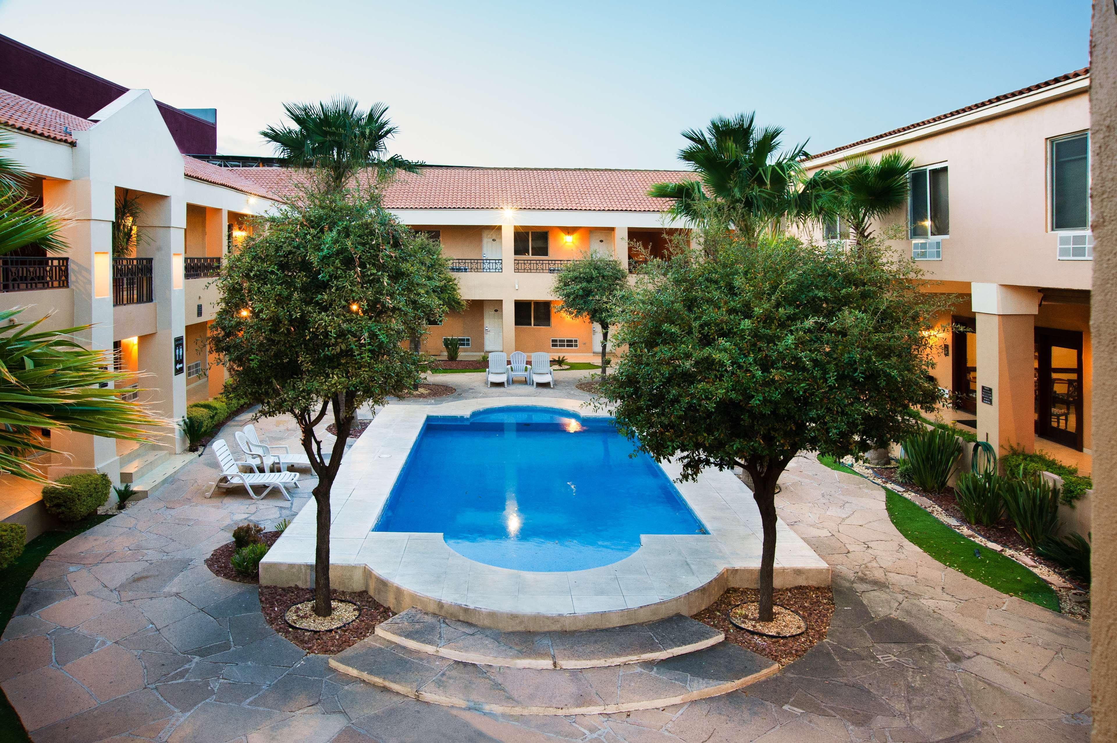 Best Western Plus Chihuahua Aeropuerto Exteriör bild