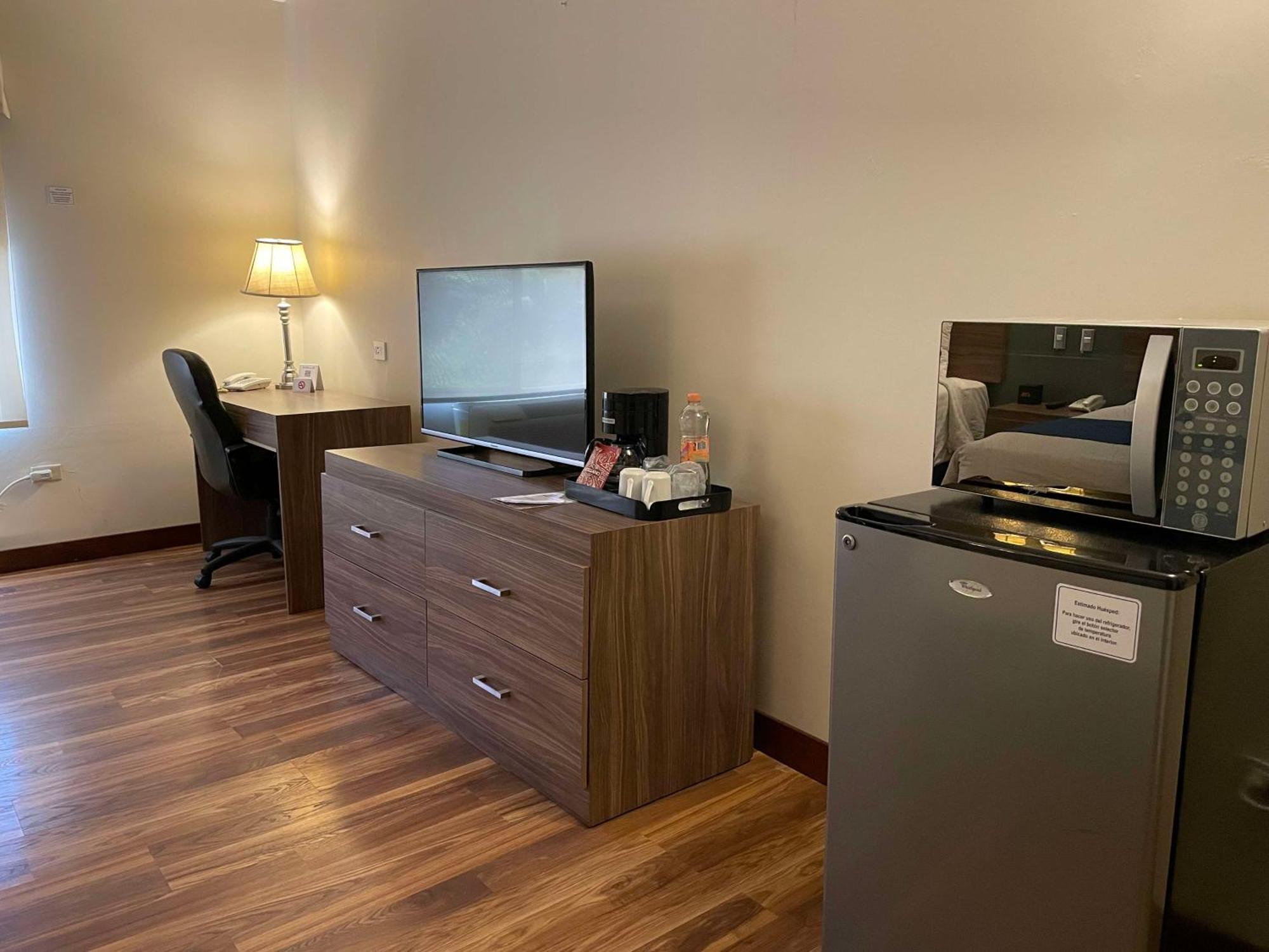 Best Western Plus Chihuahua Aeropuerto Exteriör bild